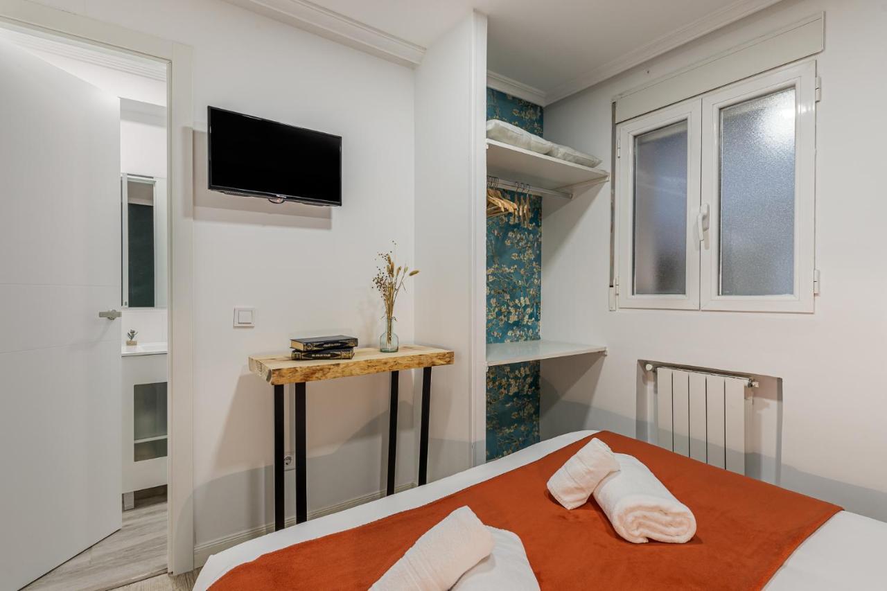Queens Plaza Mayor I Madrid Exterior foto